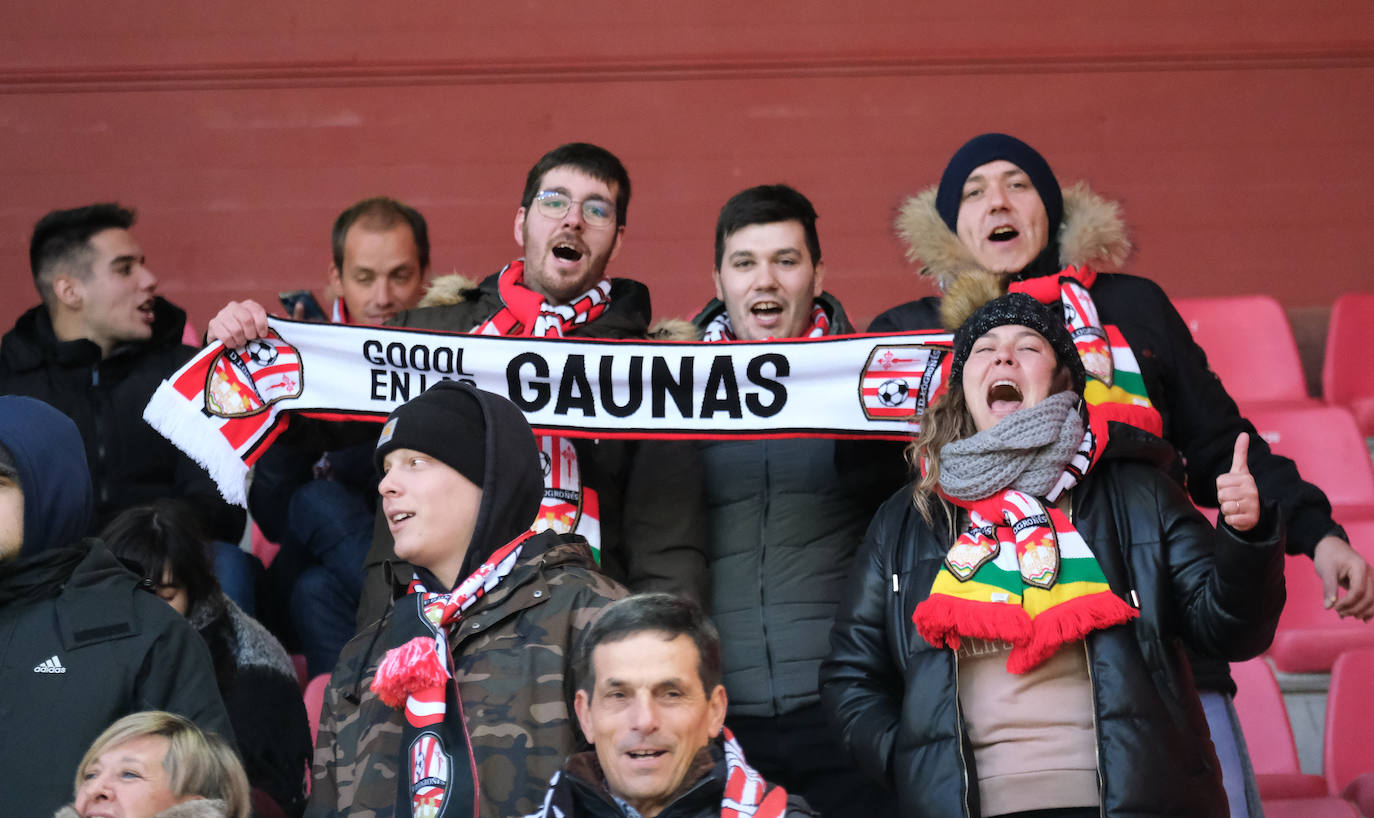 Fotos: El partido de la UD Logroñés frente al Numancia en Los Pajaritos