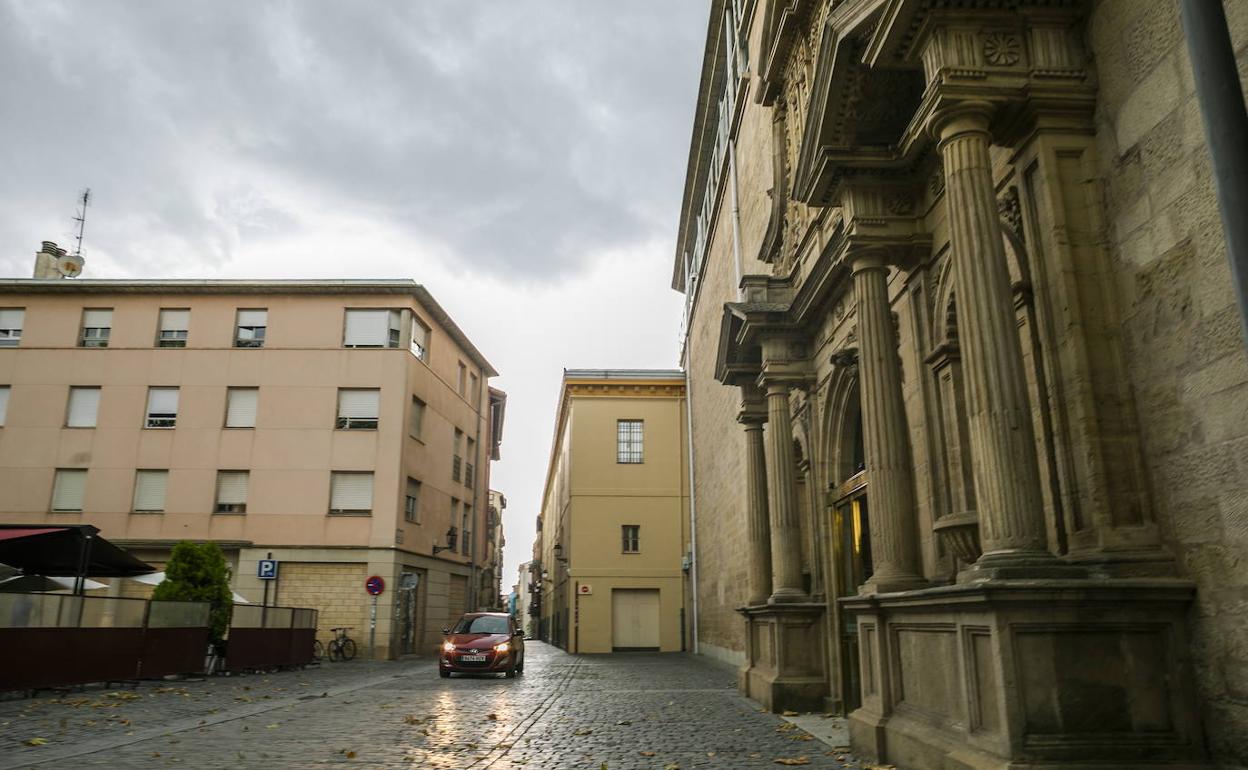 Concentración de los trabajadores interinos para reclamar más plazas y mejores criterios