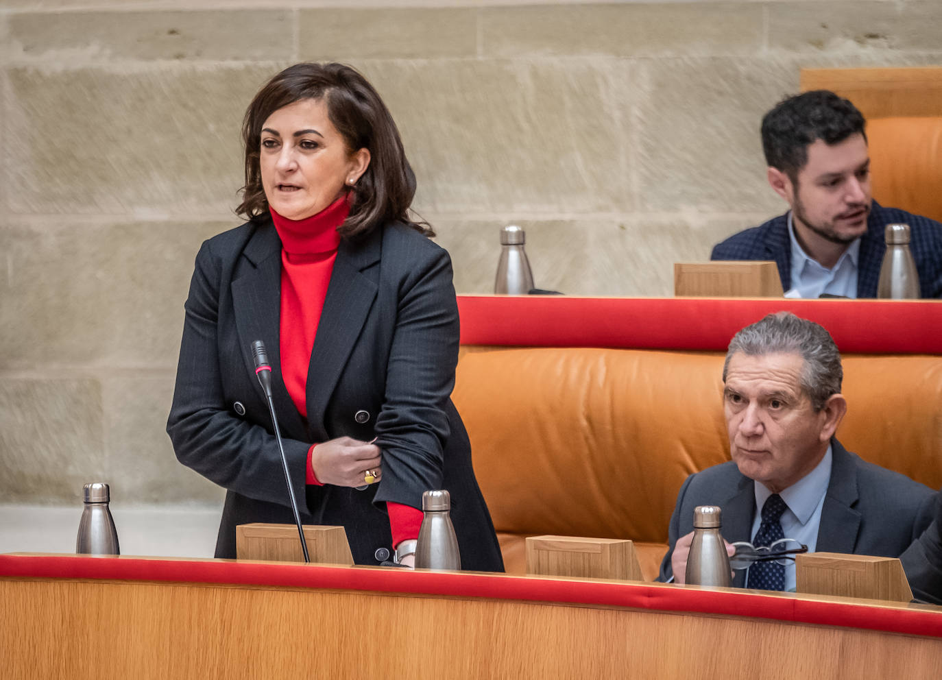 Fotos: Pleno de presupuestos en el Parlamento de La Rioja