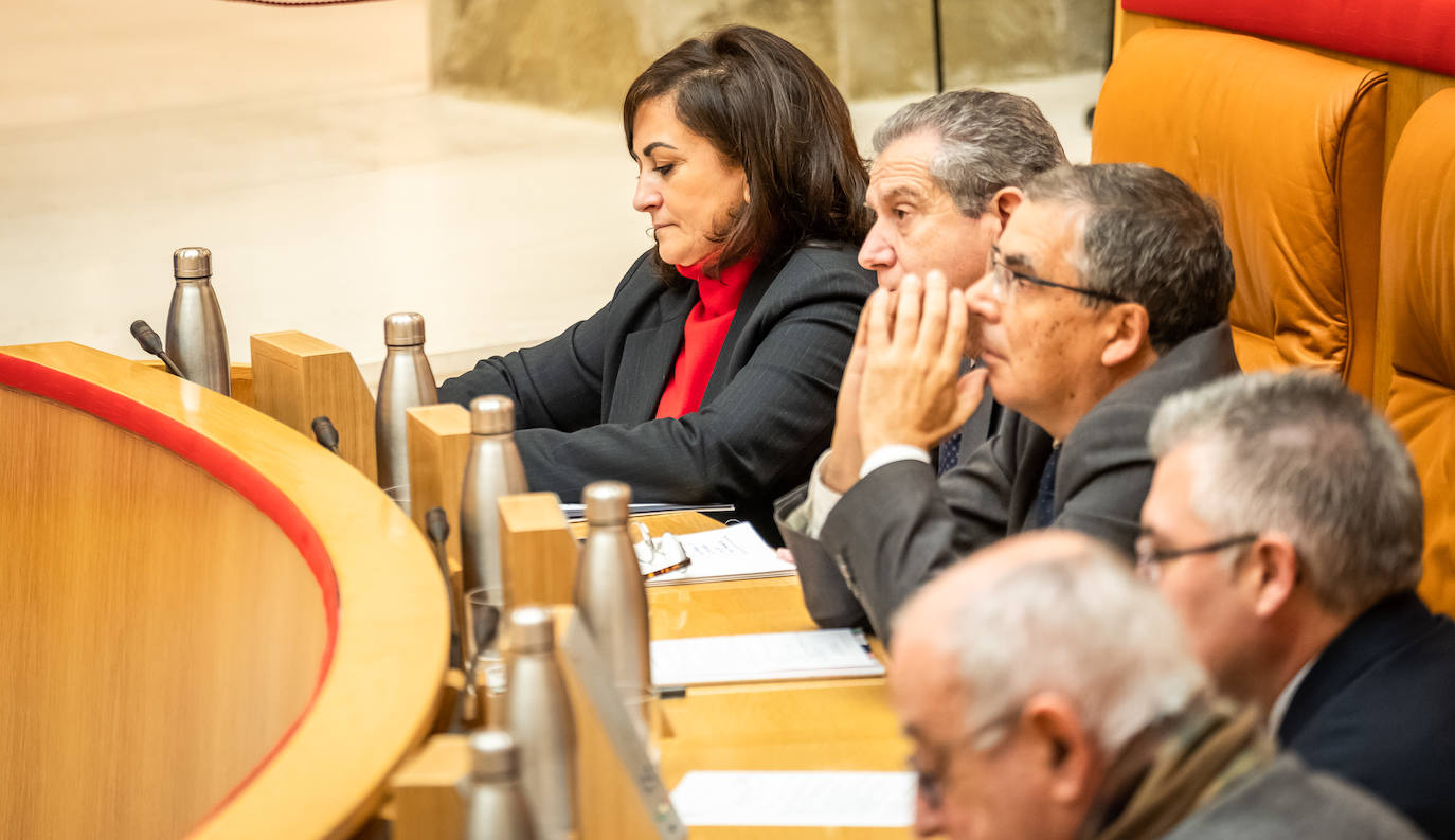 Fotos: Pleno de presupuestos en el Parlamento de La Rioja