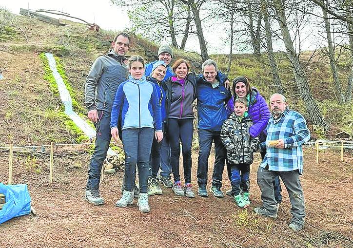 El Club de Montaña de Calahorra en Los Agudos.