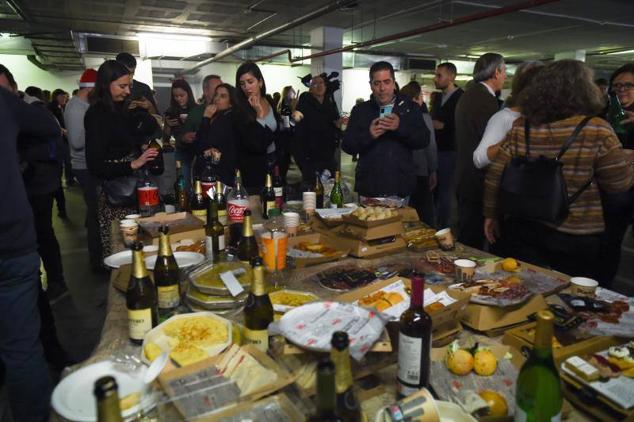 El sorteo de Navidad pilló a la empresa celebrando la comida navideña