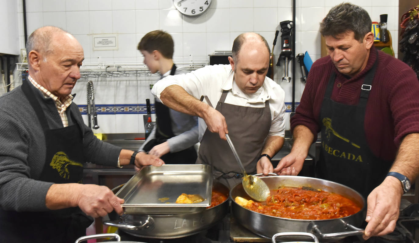 Fotos: Los preparativos del menú contra la soledad