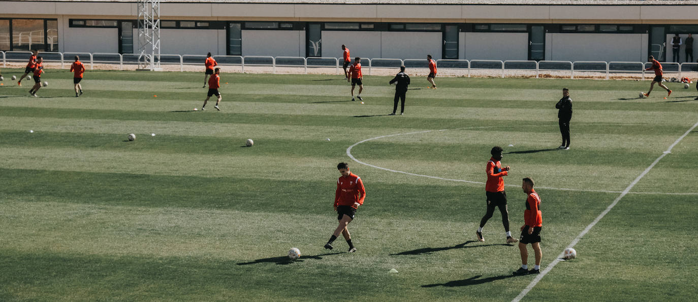 Primeros pases en la nueva ciudad deportiva de la UDL