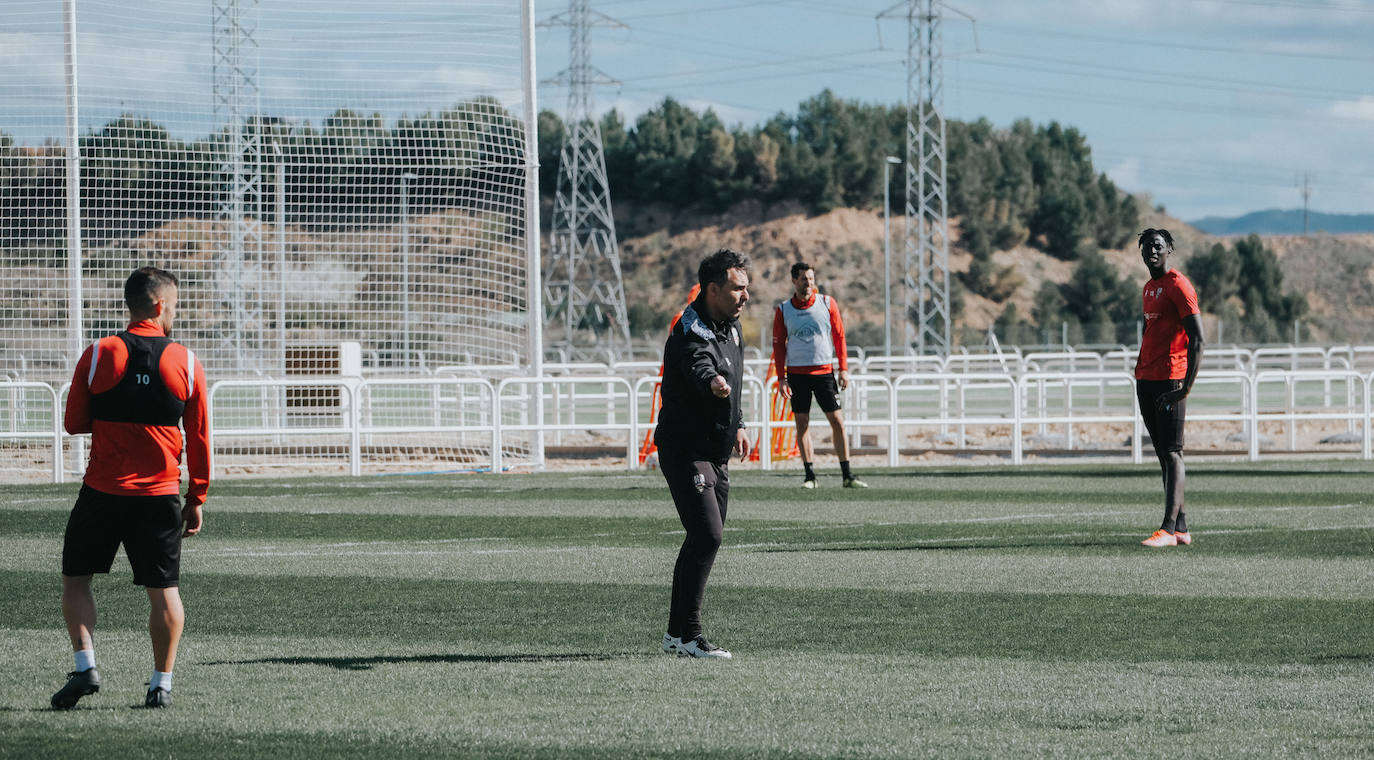 Primeros pases en la nueva ciudad deportiva de la UDL