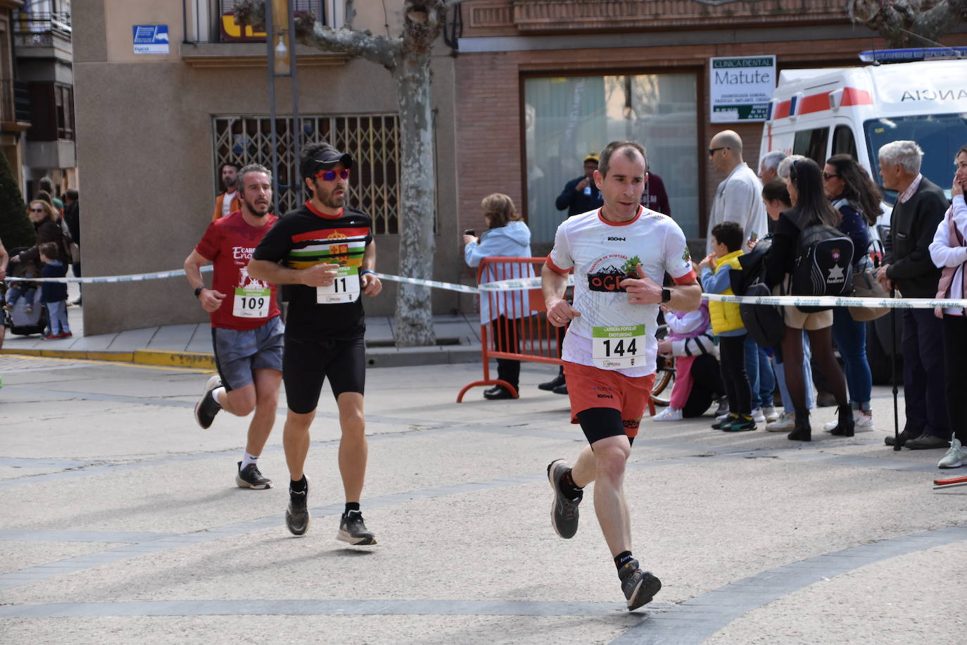 Pérez e Izal ganan en Aldeanueva