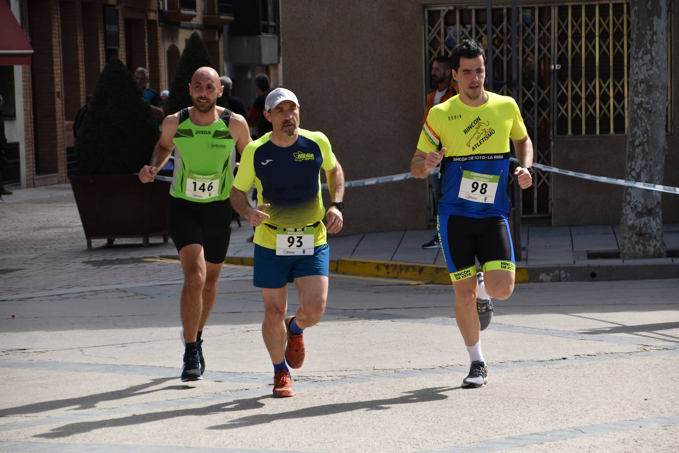 Pérez e Izal ganan en Aldeanueva