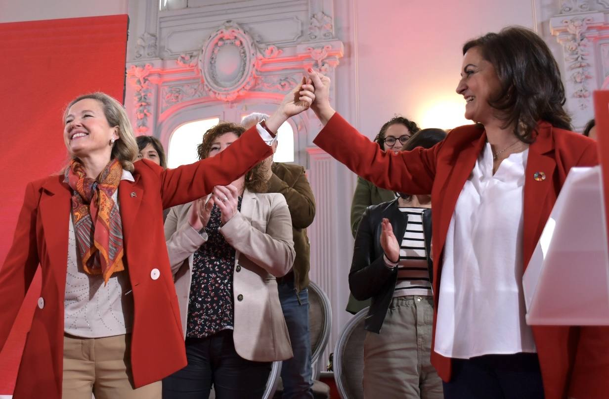 Imagen principal - Acto en el Círculo Logroñés de la capital. 