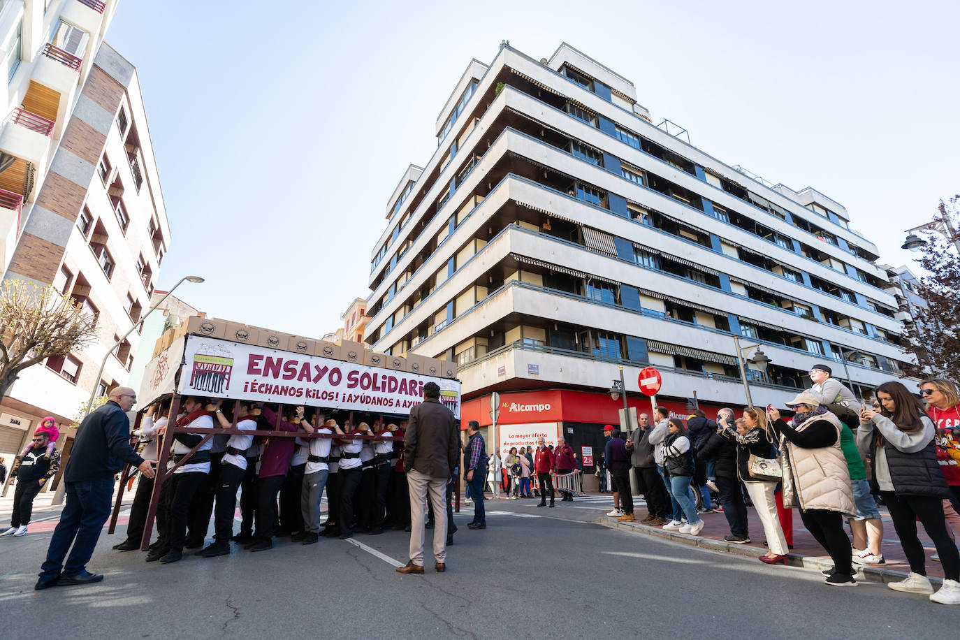 La solidaridad de las cofradías de la Flagelación y Jesús Nazareno