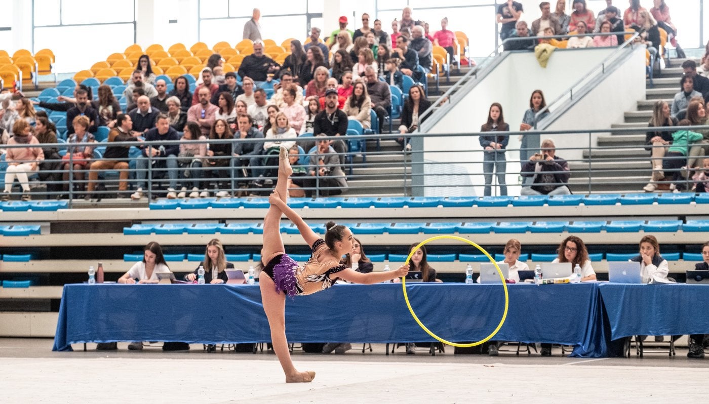 Un centenar de gimnastas sobre los tapices