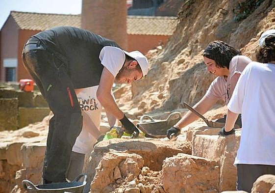 Excavaciones realizadas en el yacimiento de La Clínica el pasado año.