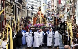 Procesión del Domingo de Ramos en Logroño.