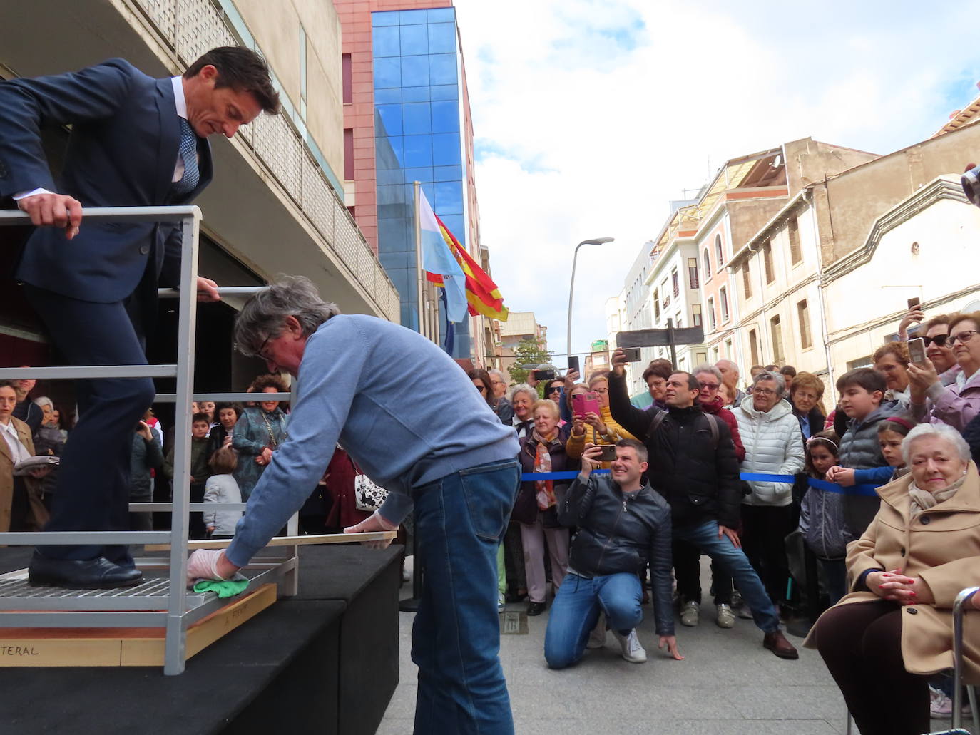 Diego Urdiales deja su huella en el Bulevar del Calzado