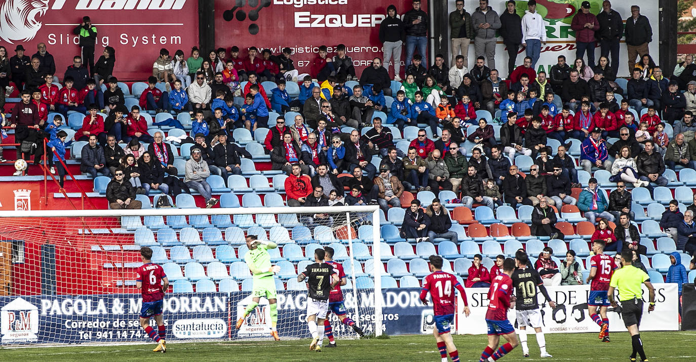 Las imágenes del derbi Calahorra-SDL