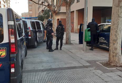 Imagen secundaria 1 - Desmantelan un punto de venta de droga en una casa okupada de Logroño