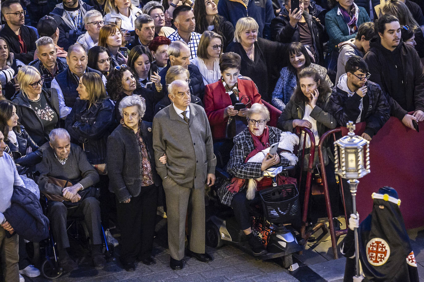 La procesión del Santo Entierro llena Logroño