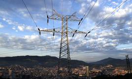 Una torre de transporte de energía perteneciente a red eléctrica.