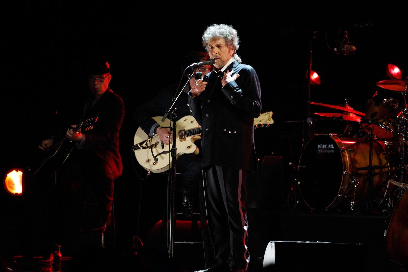 Bob Dylan en una presentación de 2012