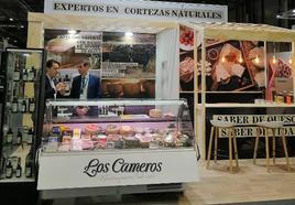 Stand de quesos Los Cameros en el Salón Gourmets.