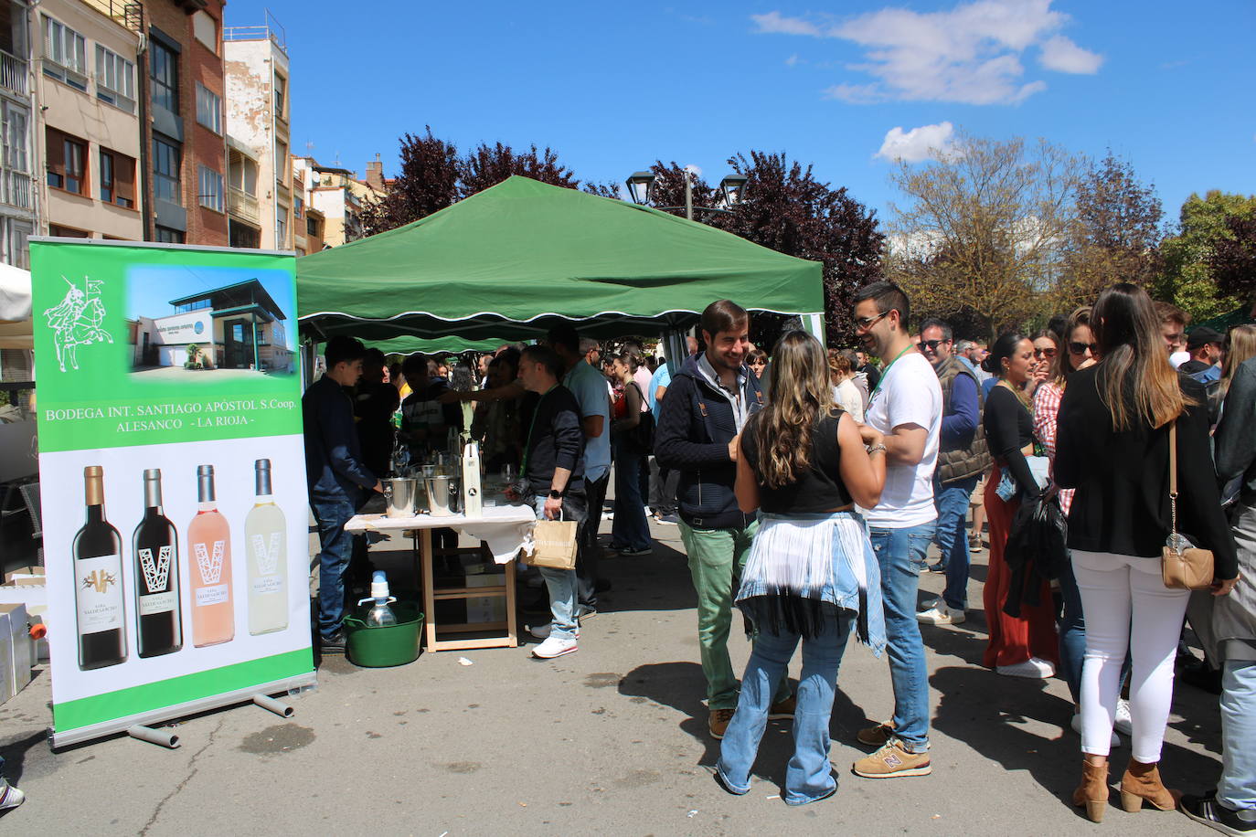 La Peña Juventud celebra el IX Escaparate del Rioja en Nájera