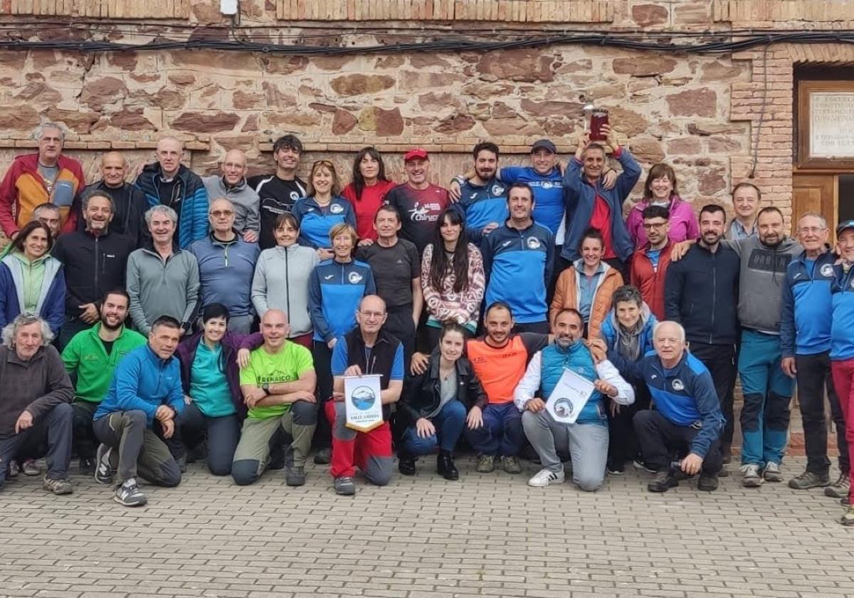 Los clubes K2 y Valle Urbión, hermanados