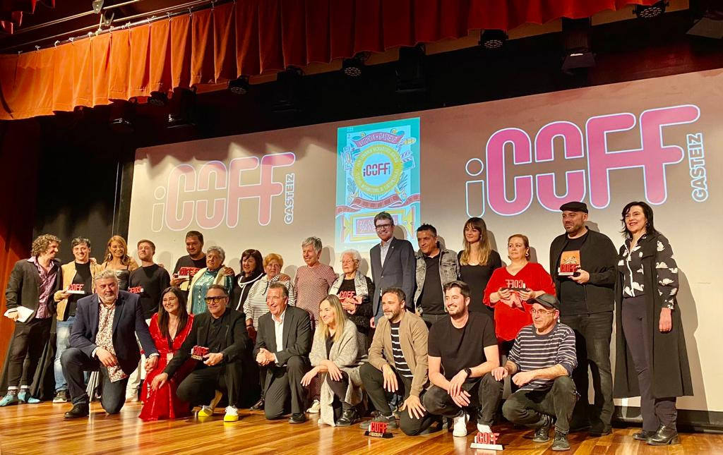 Entrega de premios del festival ICOFF de Vitoria.