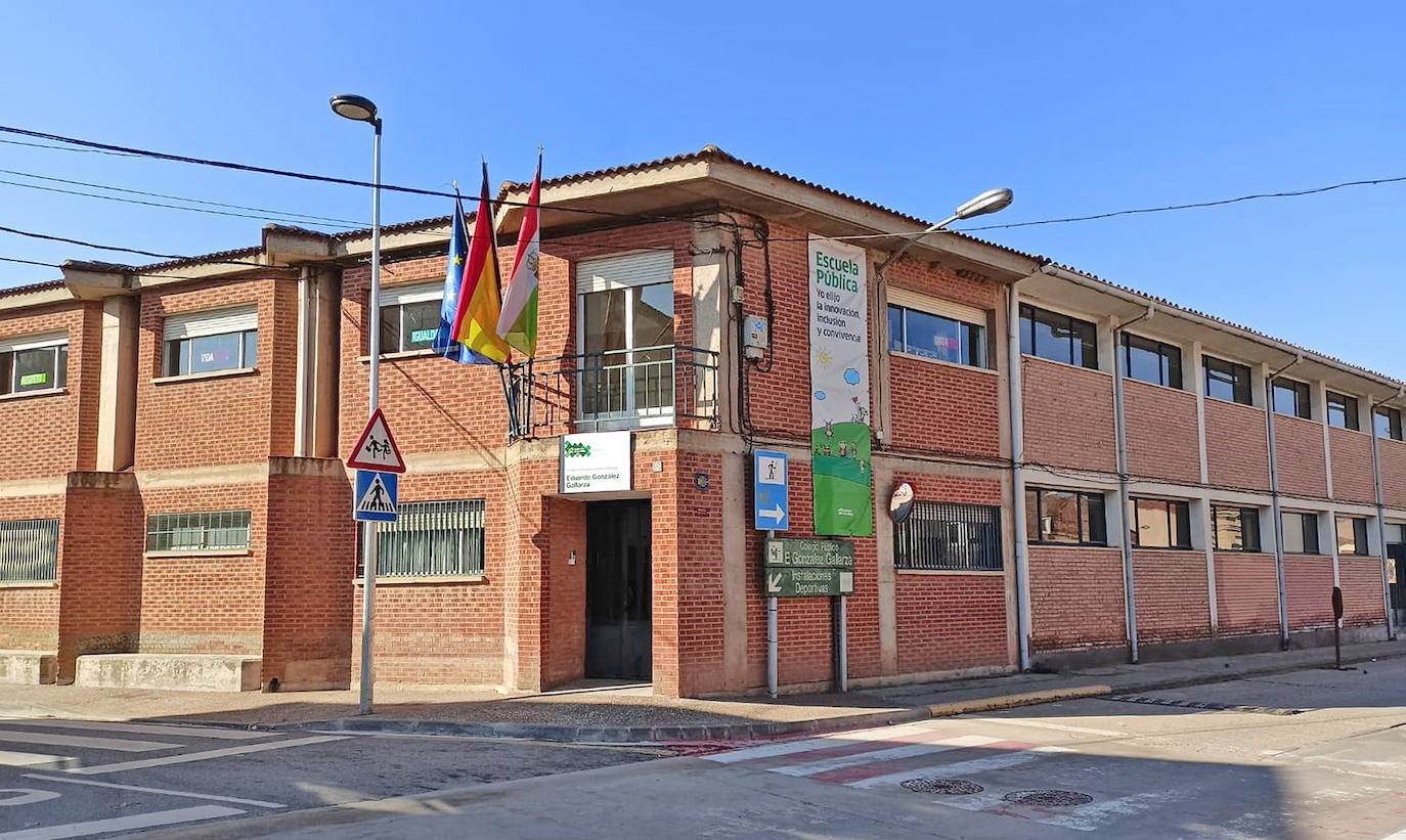 Imagen de archivo de la entrada del centro educativo en Rincón de Soto.