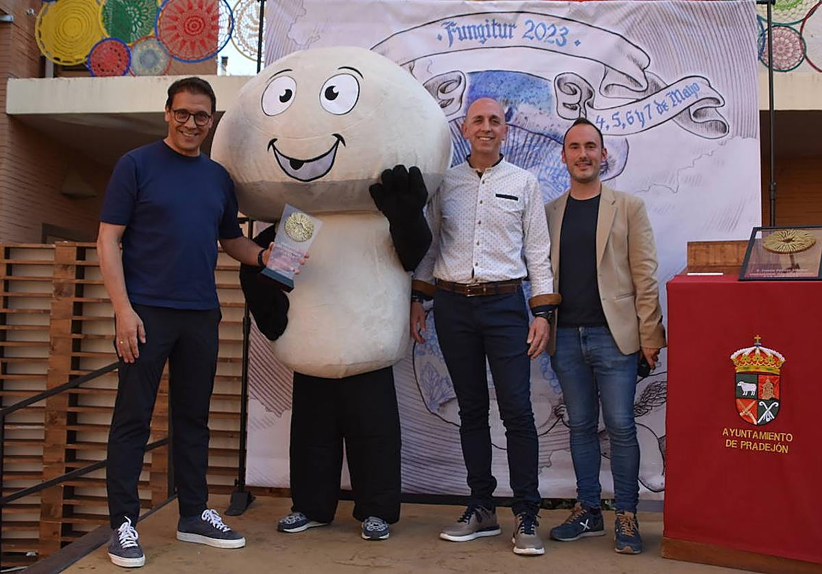 Nombramiento de Paniego como embajador Fungi.