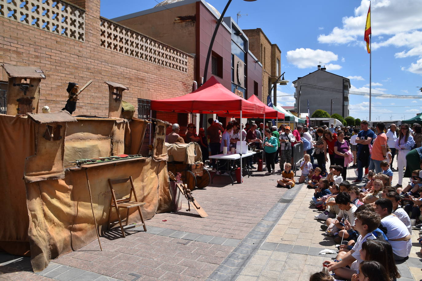 Domingo de Fungitur y feria intercultural en Pradejón