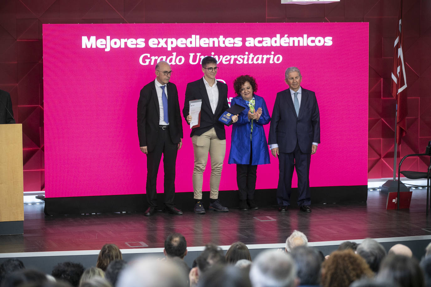 Entrega de premios en La UR