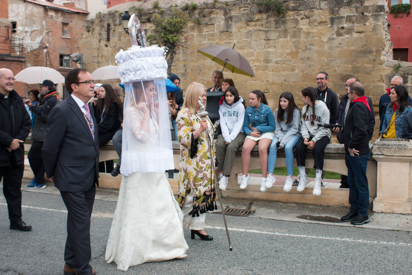 La procesión de las doncellas en Santo Domingo