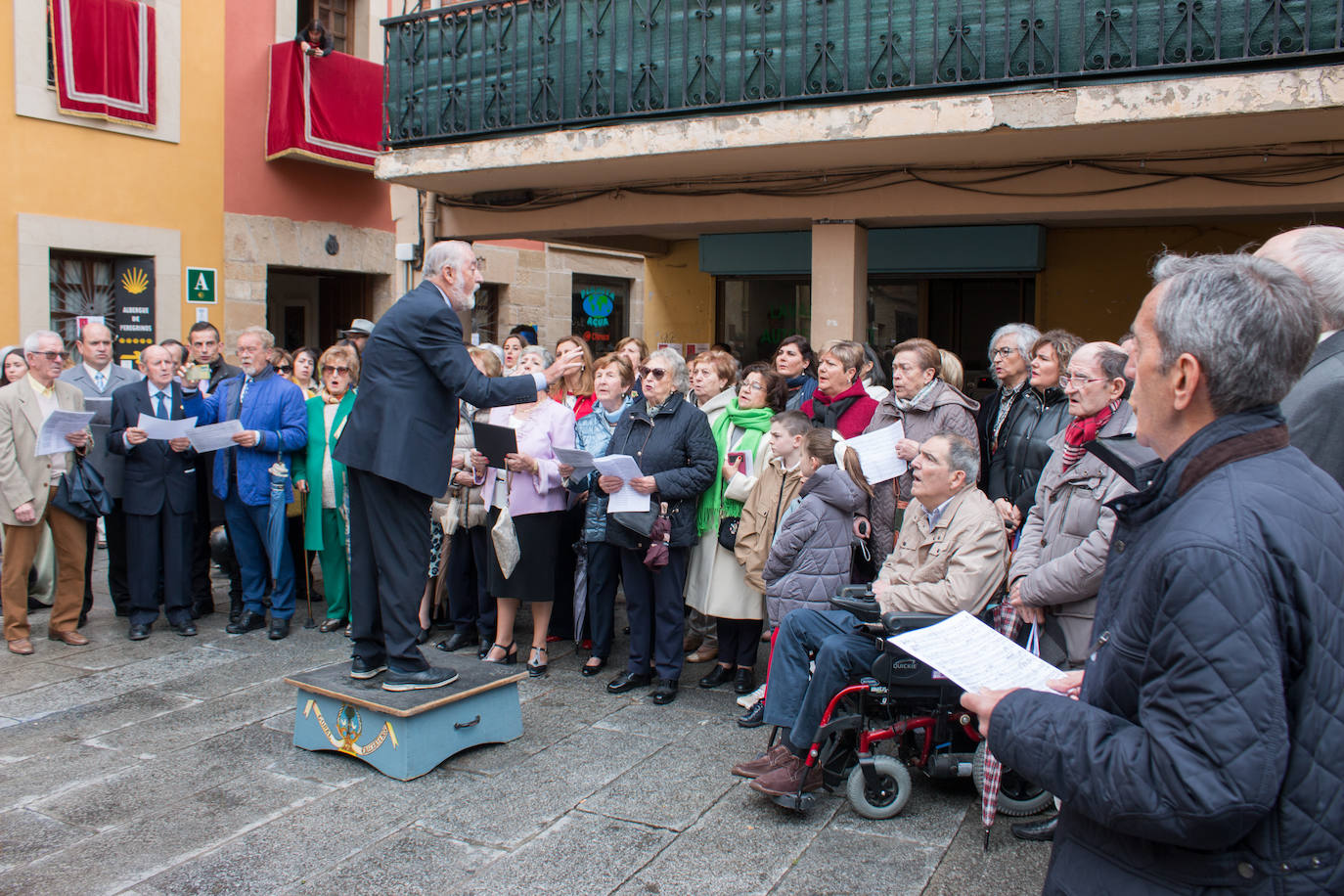 Santo Domingo se vuelca con su patrón