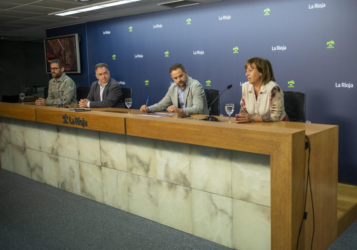 Sáez, Madorrán, Jiménez y Zorzano, en la rueda de prensa.