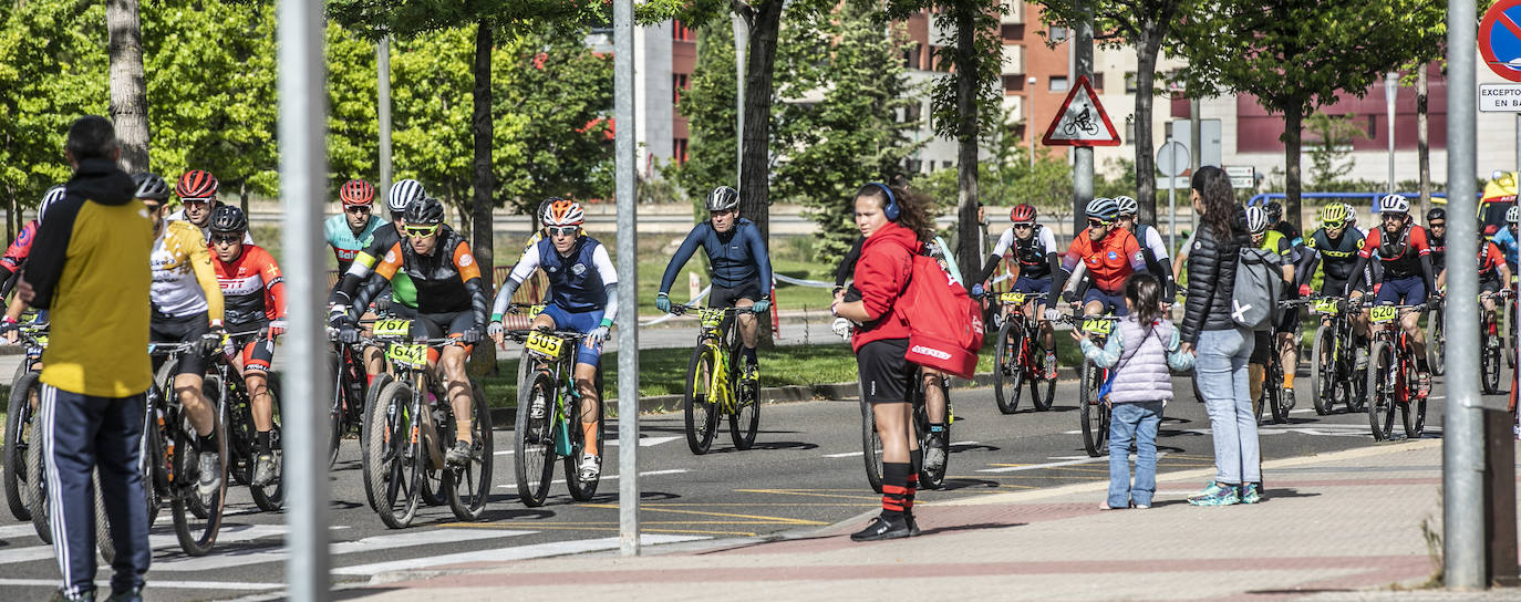 Las imágenes de la segunda etapa de La Rioja Bike Race