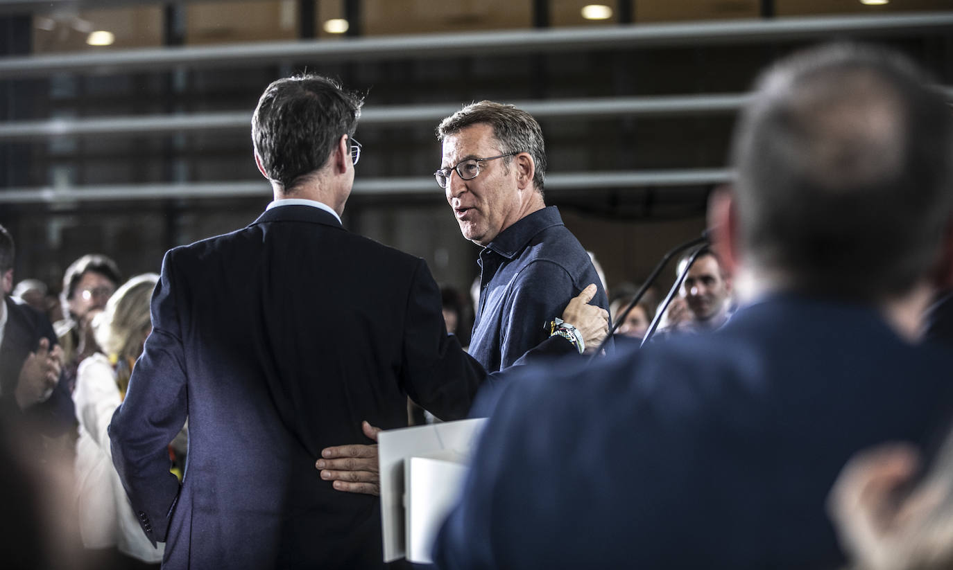 Mitin de Feijóo en Riojafórum