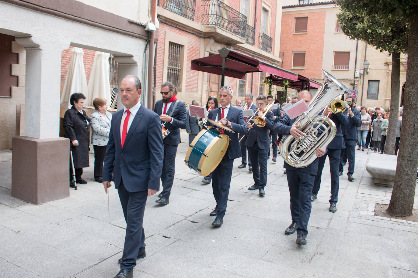 Santo Domingo entona el pobre de mí