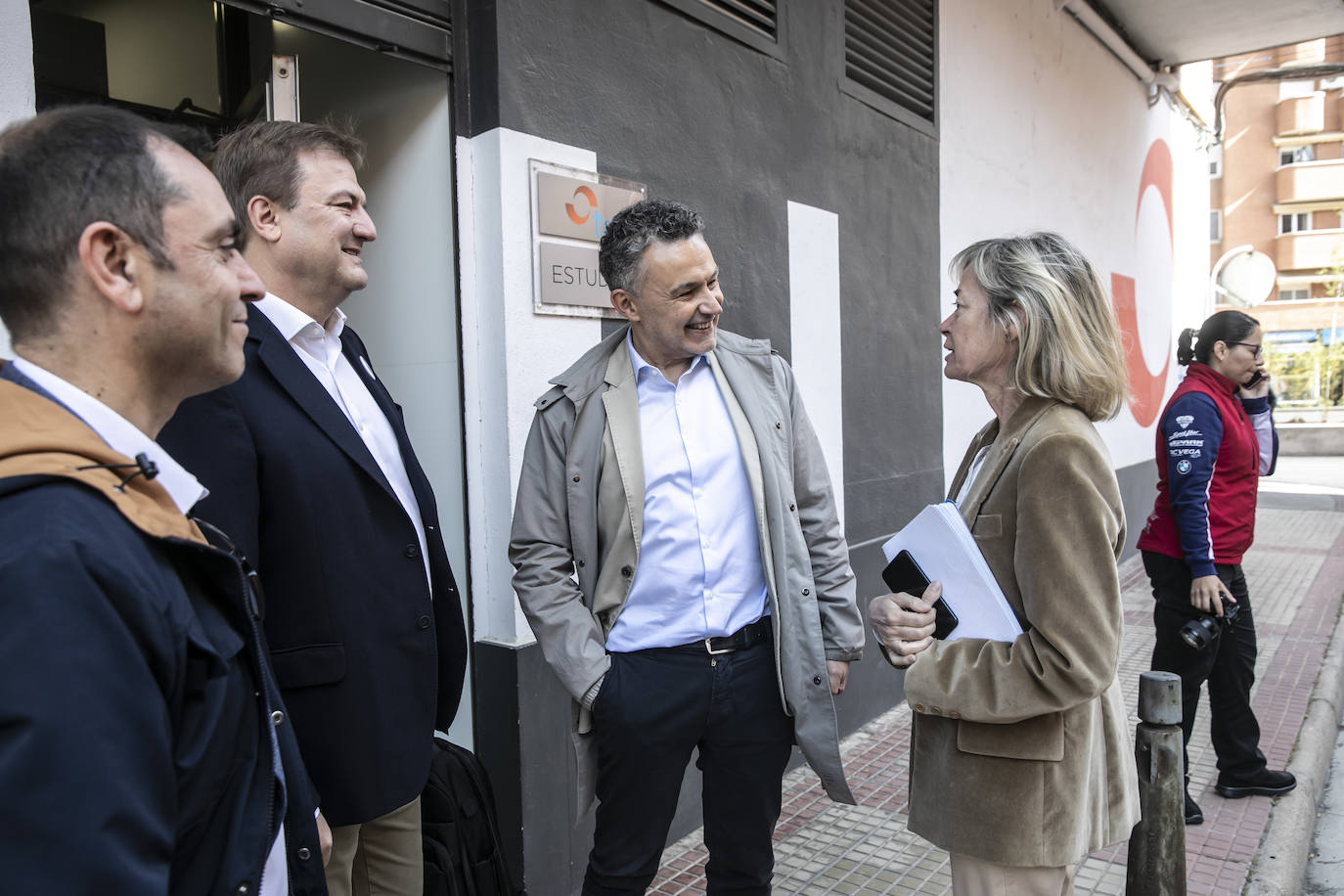 Las imágenes del debate electoral de Logroño en TVR