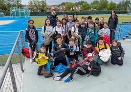 Uno de los grupos de Pradejón participantes en la jornada de integración del martes pasado.