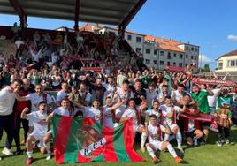 Celebración del Racing Villalbés en la final del 'play off' territorial.