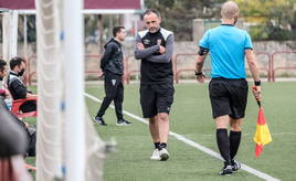 José Antonio García, en un entrenamiento de la UDL.