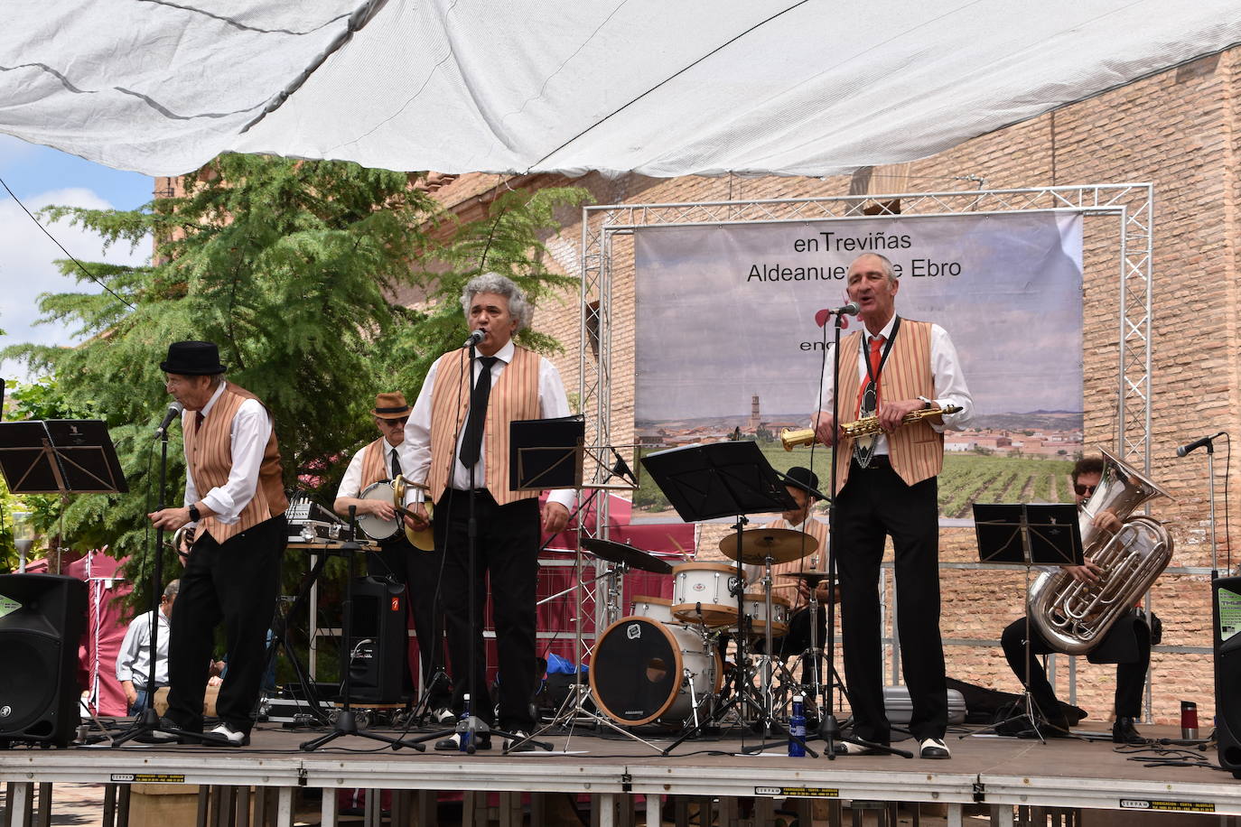 Entreviñas reúne a 15.000 personas