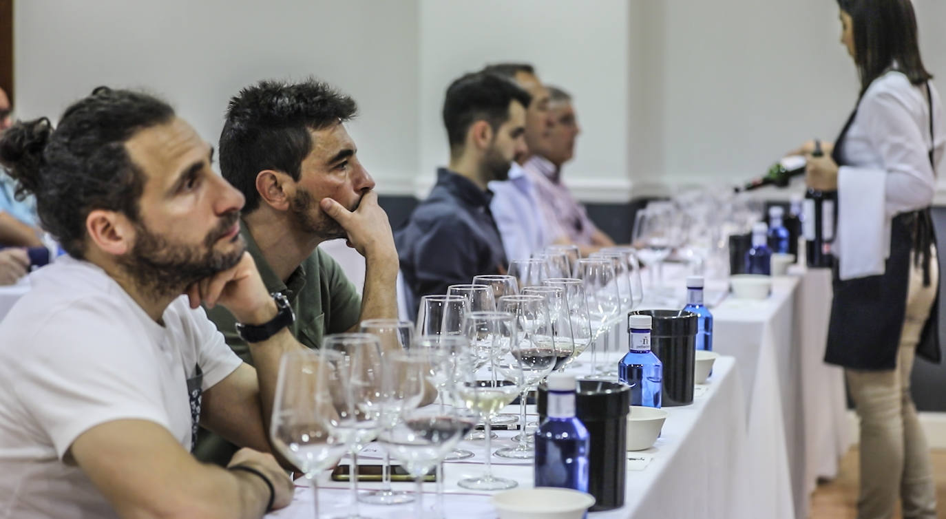 Las imágenes de la cata de Martínez Lacuesta