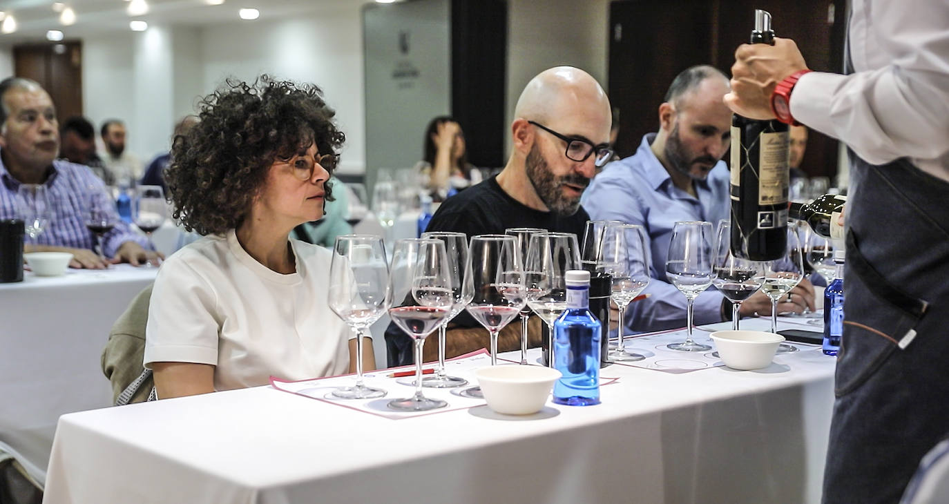 Las imágenes de la cata de Martínez Lacuesta