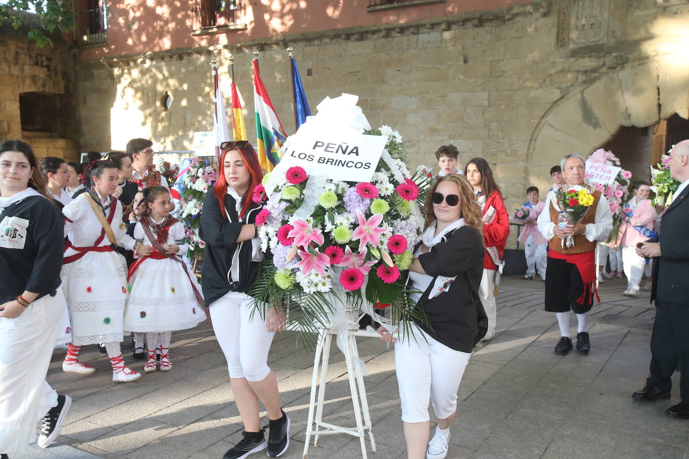 Ofrenda floral a San Bernabé