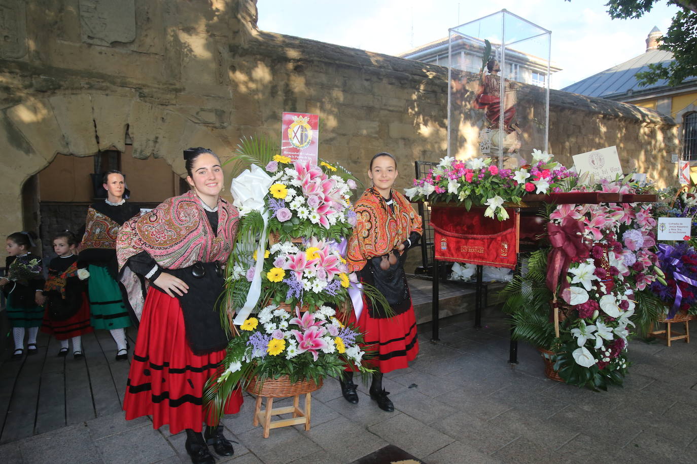 Ofrenda floral a San Bernabé