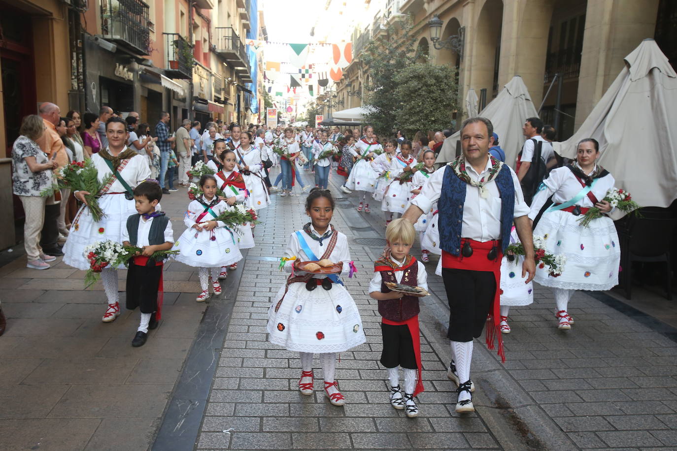 Ofrenda floral a San Bernabé