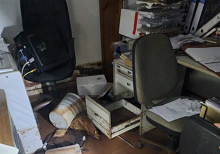 Imagen principal - Uruñuela sufre la crecida de dos ríos