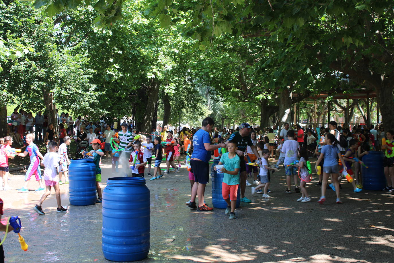 Chiquivueltas y guerra de agua en las fiestas de Nájera