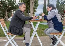 El 'Sábado del vecino' da continuidad a 'Un café con Conrado' puesto en marcha por el PP de cara a la pasada campaña municipal.