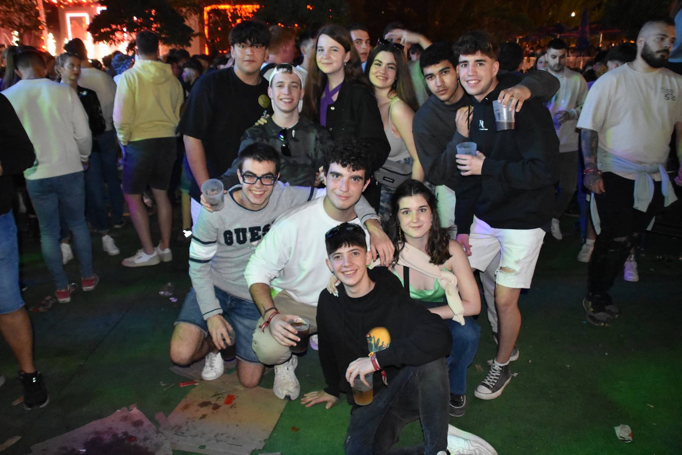 Viernes noche en el Holika